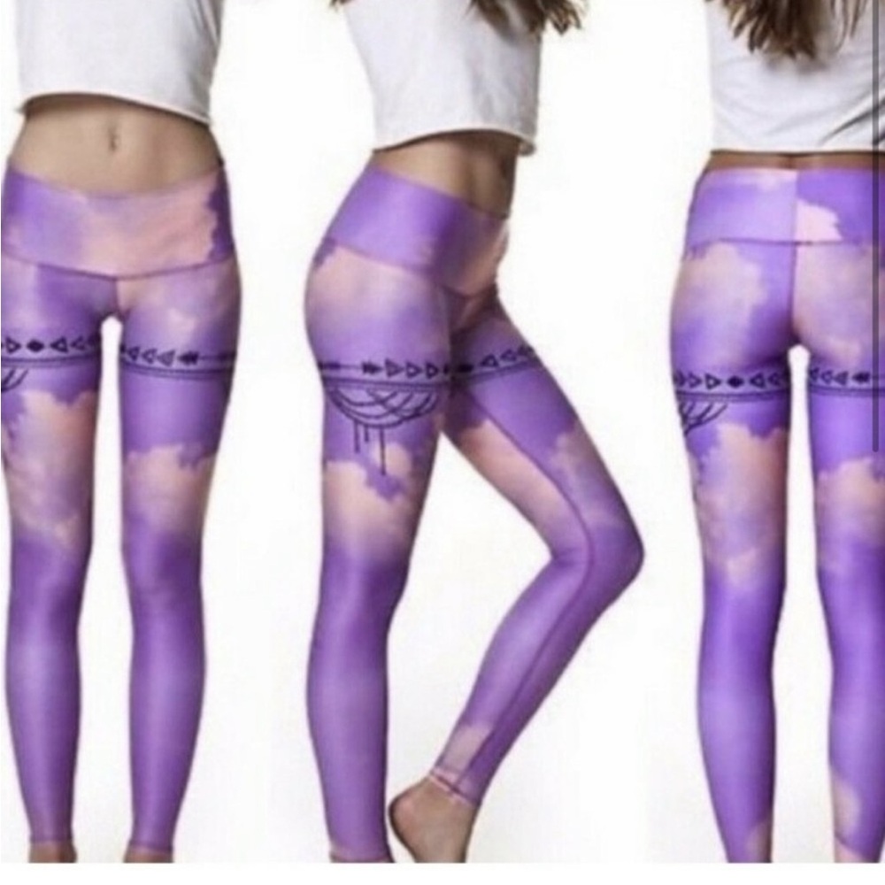 Teeki Purple Cloud Print Active Leggings